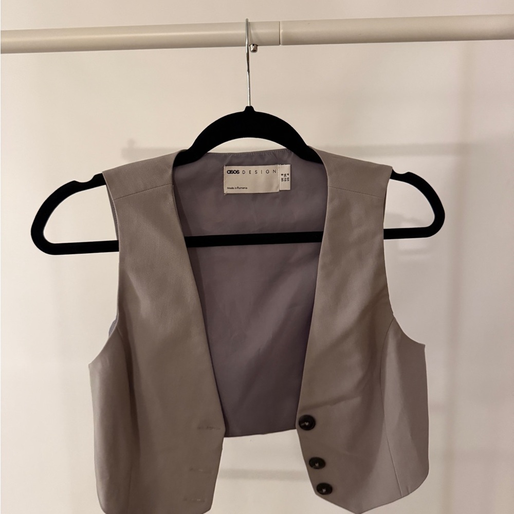 ASOS Gray Sleeveless Vest Top